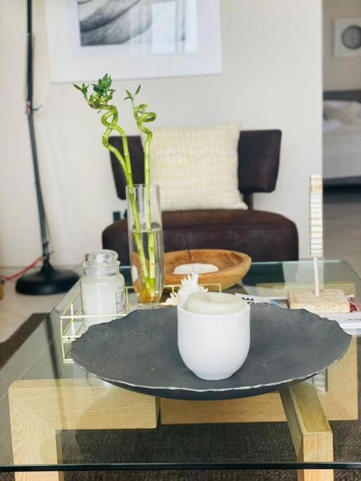 A Zen And Chic Beachfront Apartment Swakopmund Kültér fotó